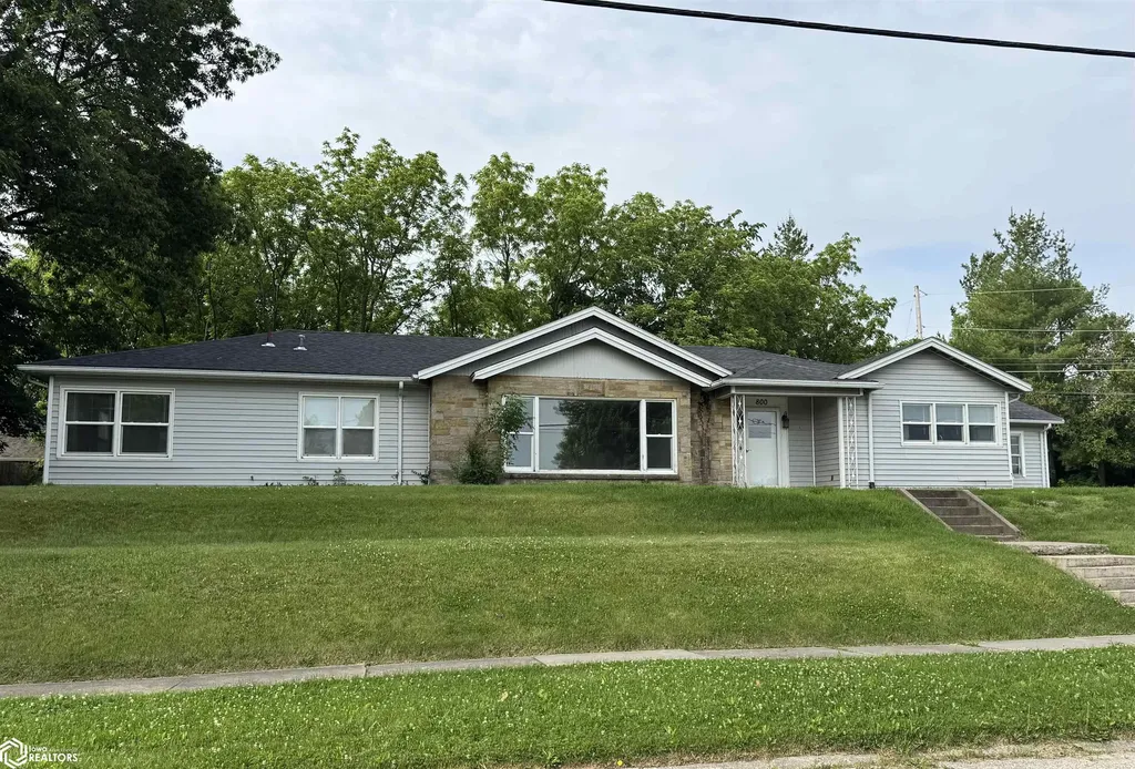 800 E Broadway Avenue Fairfield IA 52556