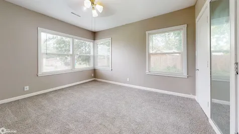 800 E Broadway Avenue Fairfield IA 52556