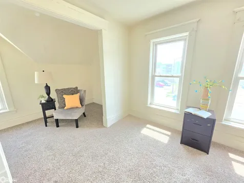 210 1st Street SW Mason City IA 50401