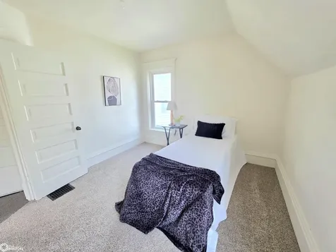 210 1st Street SW Mason City IA 50401