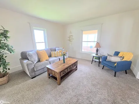 210 1st Street SW Mason City IA 50401