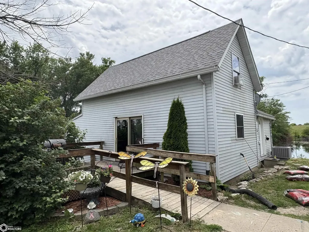 11059 Violet Avenue Stockport IA 52651