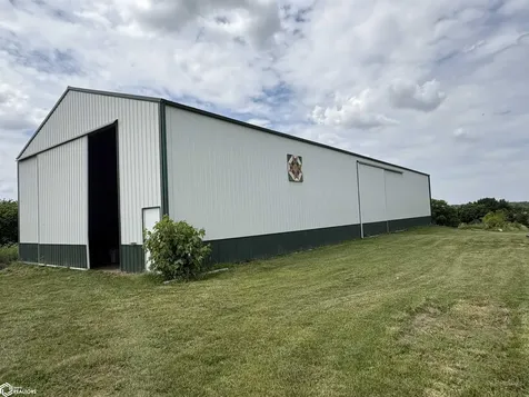 11059 Violet Avenue Stockport IA 52651