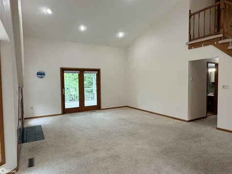908 S 8th Street Fairfield IA 52556