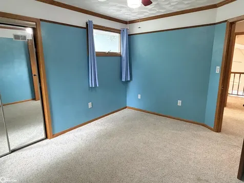 908 S 8th Street Fairfield IA 52556