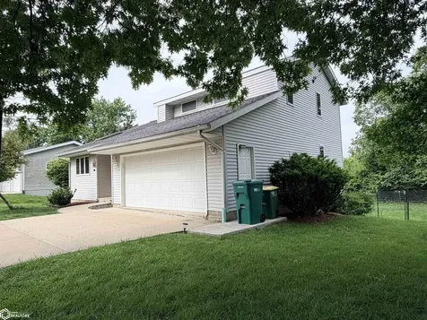 908 S 8th Street Fairfield IA 52556
