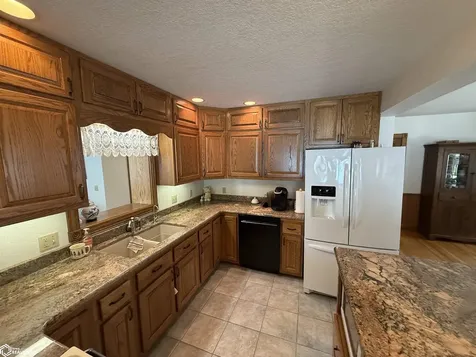 15374 Dodge Avenue Clear Lake IA 50428