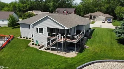 35 Venetian Drive Clear Lake IA 50428