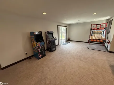 35 Venetian Drive Clear Lake IA 50428