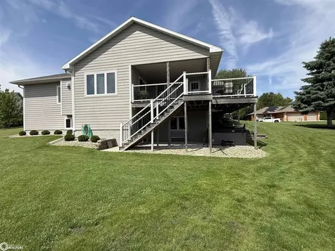 35 Venetian Drive Clear Lake IA 50428