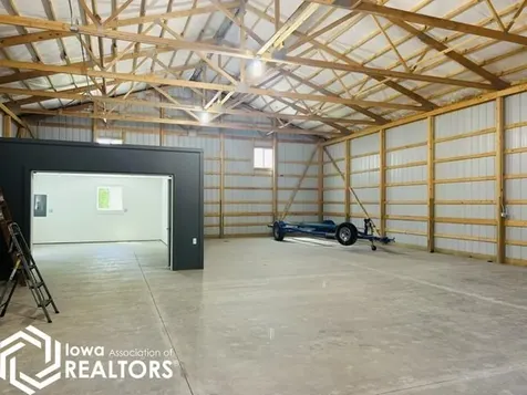 224B Woodland West Road Montezuma IA 50171