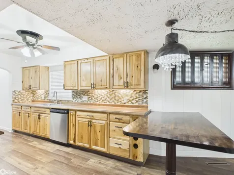 411 N Milner Street Ottumwa IA 52501