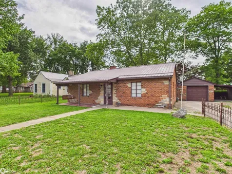 411 N Milner Street Ottumwa IA 52501