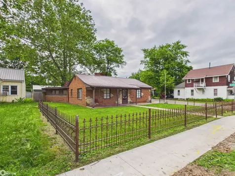 411 N Milner Street Ottumwa IA 52501