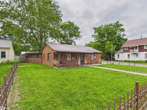 411 N Milner Street Ottumwa IA 52501
