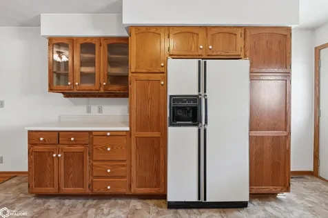 2842 Smith Avenue Marshalltown IA 50158