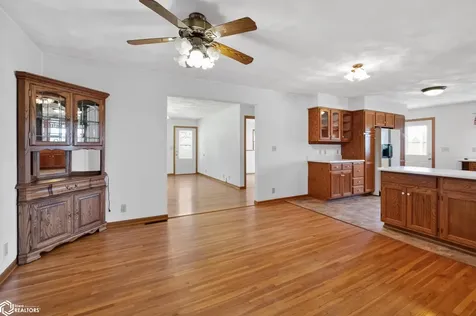 2842 Smith Avenue Marshalltown IA 50158