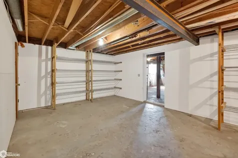 2842 Smith Avenue Marshalltown IA 50158