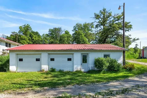 2842 Smith Avenue Marshalltown IA 50158