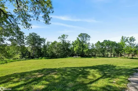 2842 Smith Avenue Marshalltown IA 50158