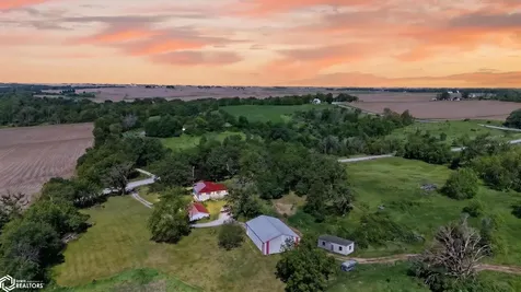 2842 Smith Avenue Marshalltown IA 50158