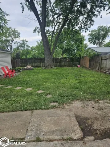 1614 Albia Road Ottumwa IA 52501