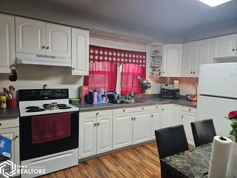 1614 Albia Road Ottumwa IA 52501