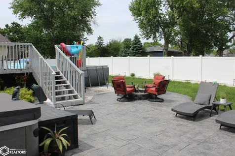 310 W 13th Street Garner IA 50438