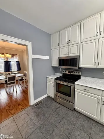 712 N 8th Street Keokuk IA 52632