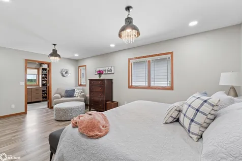 1405 N 20th Street Clear Lake IA 50428