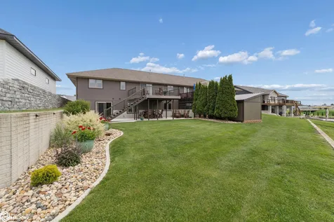 1405 N 20th Street Clear Lake IA 50428