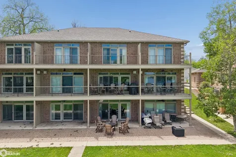 4592 Asbury Drive Clear Lake IA 50428