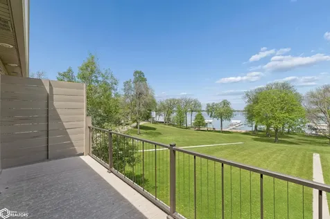 4592 Asbury Drive Clear Lake IA 50428