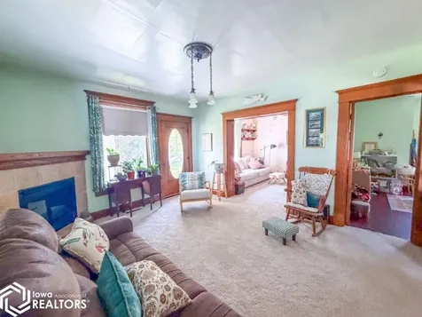 1440 170th Street Hampton IA 50441