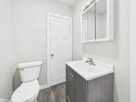 402 4th Avenue W Oskaloosa IA 52577