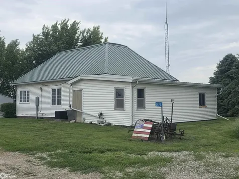 2790 220th Street Fairfield IA 52556