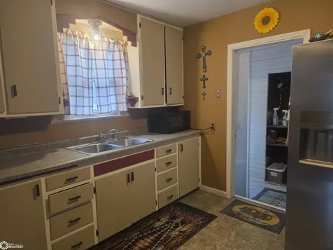 2790 220th Street Fairfield IA 52556