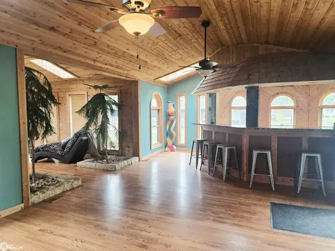 42 Golf View Court Garner IA 50438