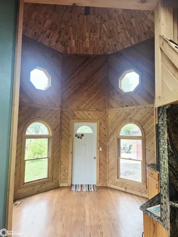 42 Golf View Court Garner IA 50438