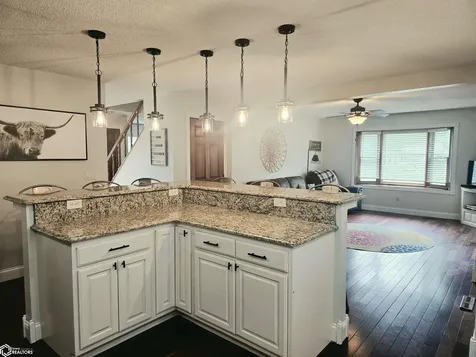 42 Golf View Court Garner IA 50438
