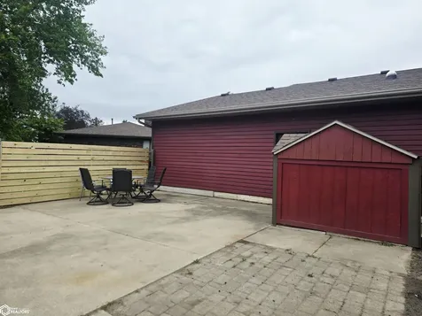 42 Golf View Court Garner IA 50438
