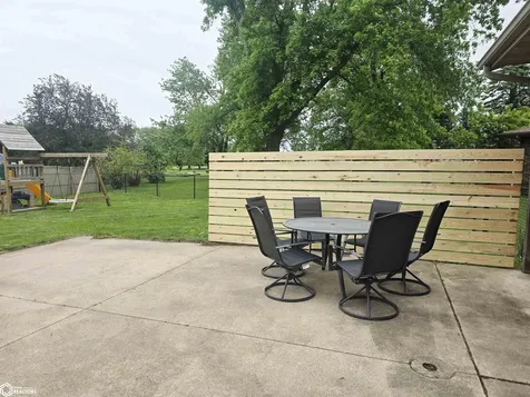 42 Golf View Court Garner IA 50438