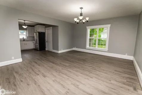 632 Woodlawn Street Traer IA 50675