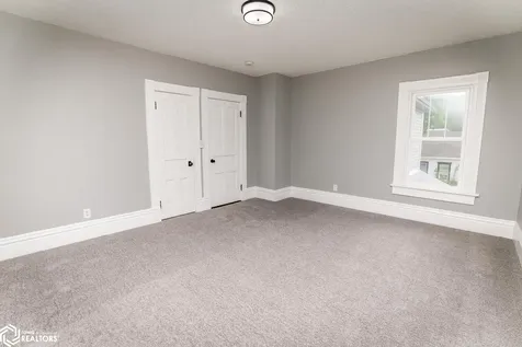 632 Woodlawn Street Traer IA 50675