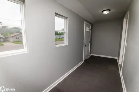 632 Woodlawn Street Traer IA 50675