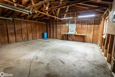 632 Woodlawn Street Traer IA 50675