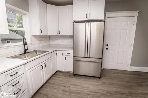 632 Woodlawn Street Traer IA 50675