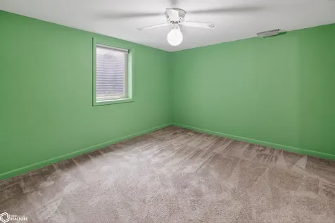 2172 Anchor Drive Garwin IA 50632