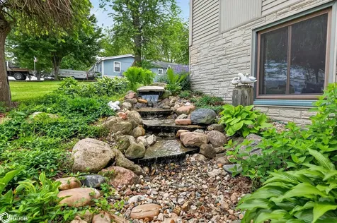 2172 Anchor Drive Garwin IA 50632