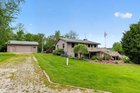 2172 Anchor Drive Garwin IA 50632